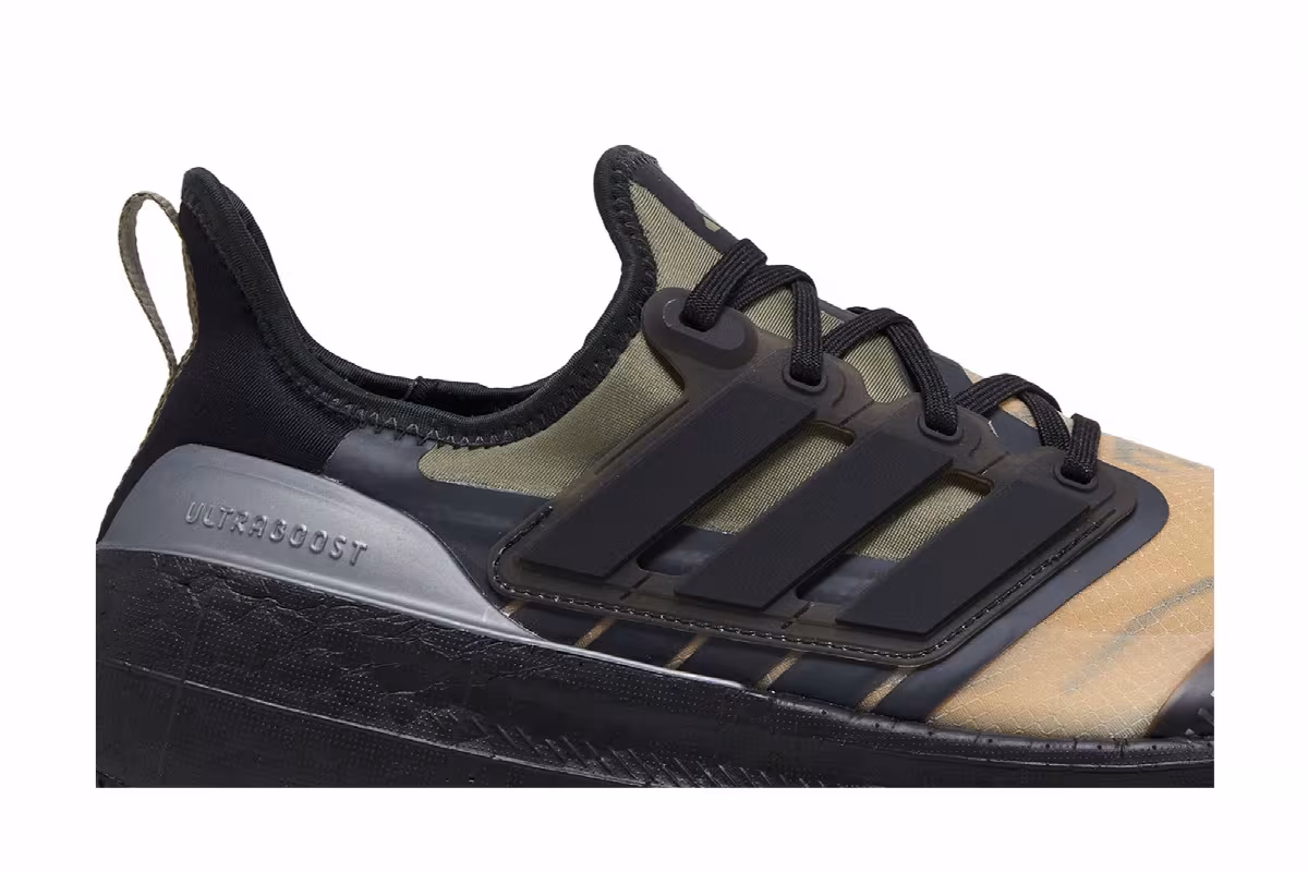 adidas UltraBoost Light GORE-TEX Preloved Yellow Olive, view 3
