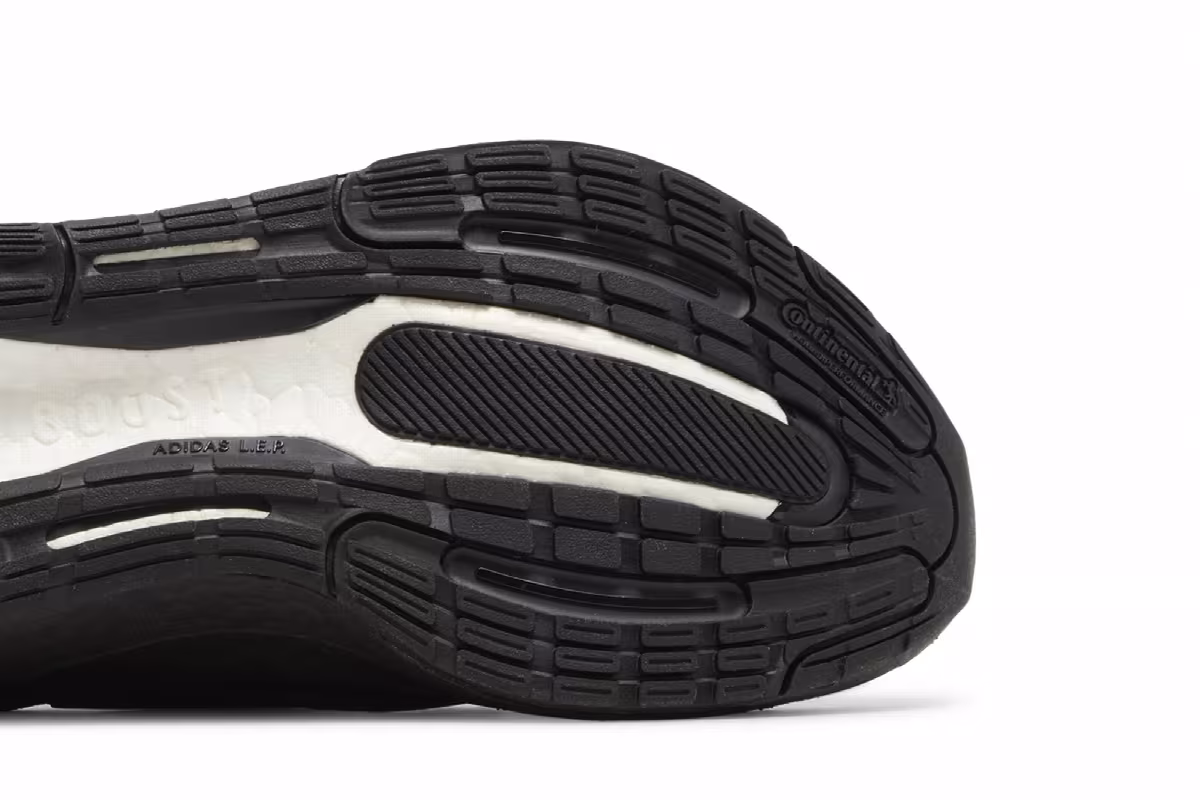 adidas Y-3 UltraBoost Light Black Off White, view 6