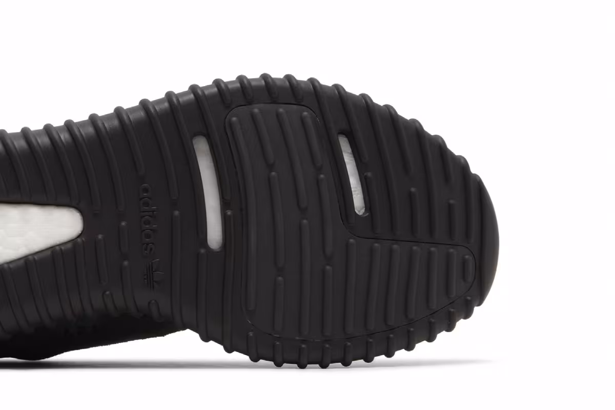 adidas Men's Yeezy Boost 350 Pirate Black 2023, view 6