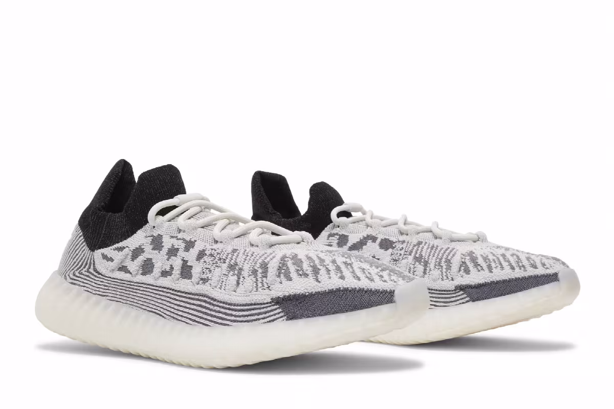 adidas Yeezy Boost 350 V2 CMPCT Panda, view 9