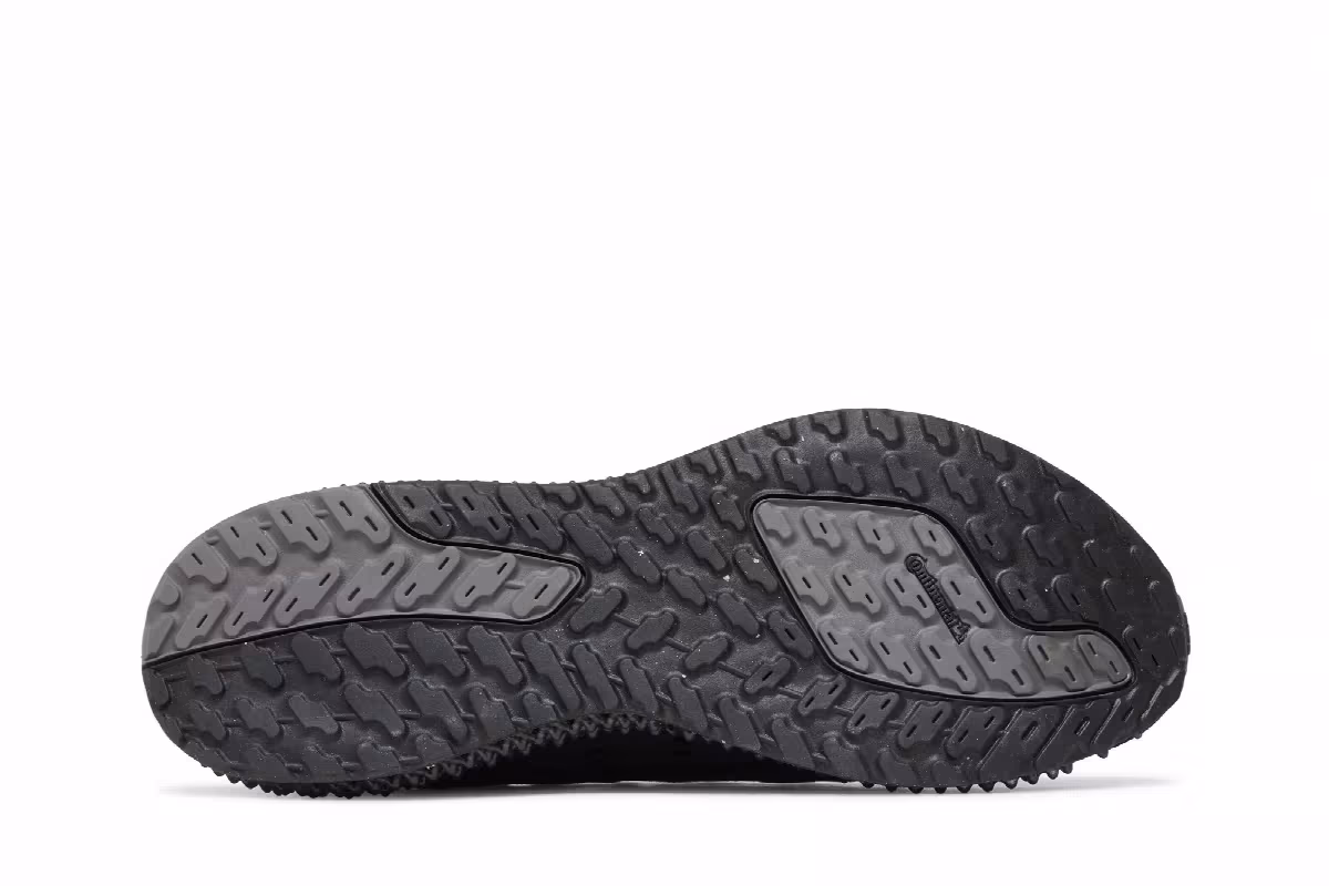 Parley x adidas 4DFWD Core Black, view 5
