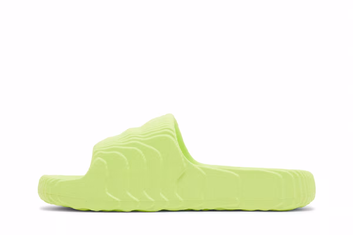 adidas Adilette 22 Slides Solar Yellow, view 4