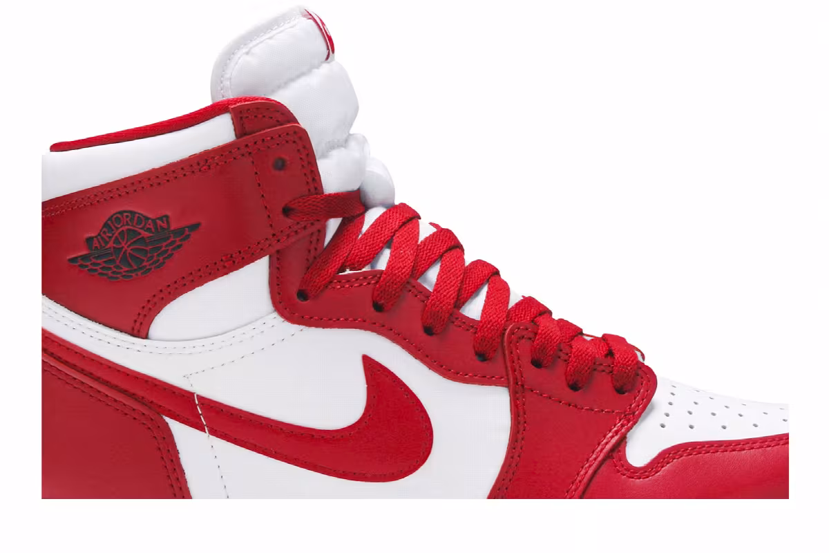 Air Jordan 1 High New Beginnings, view 3