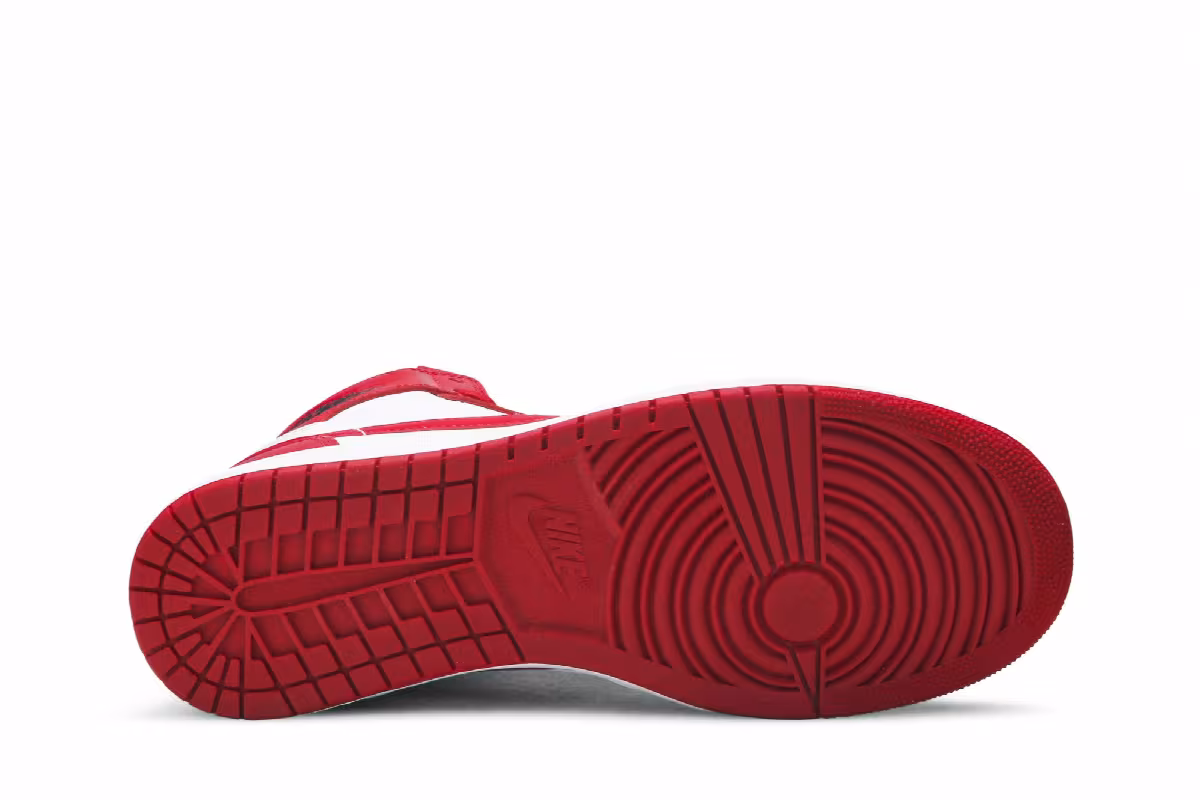 Air Jordan 1 High New Beginnings, view 5
