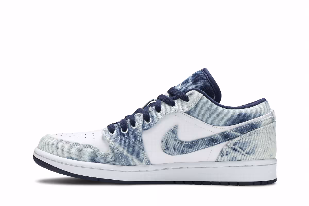Air Jordan 1 Low SE Washed Denim, view 4