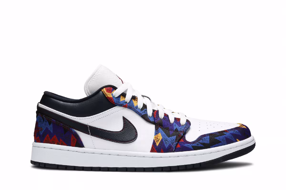 Air Jordan 1 Low SE Nothing But Net, view 2