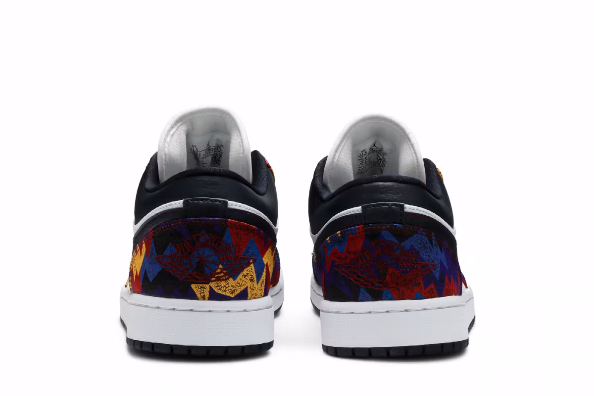 Air Jordan 1 Low SE Nothing But Net, view 7