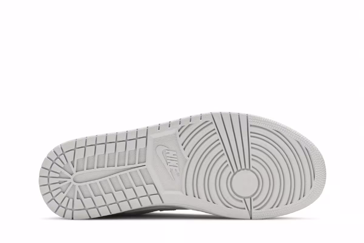 Air Jordan 1 Low White Camo, view 5