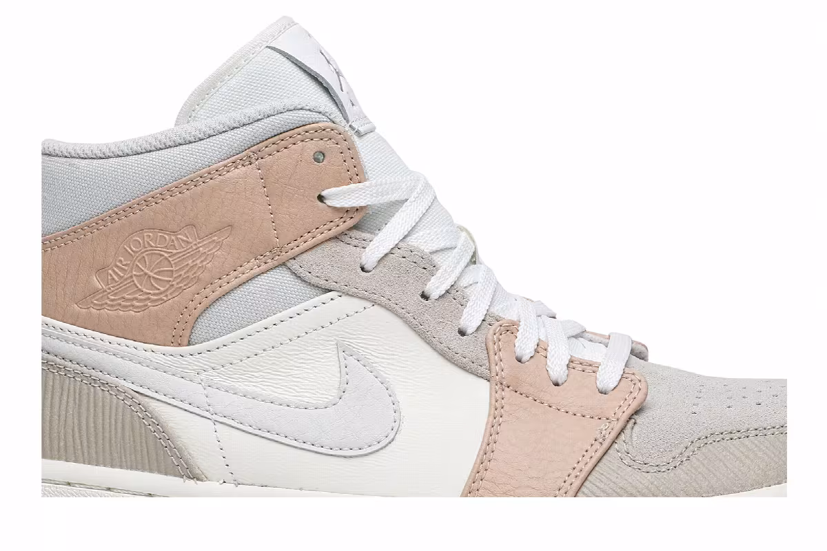 Air Jordan 1 Mid Milan, view 3