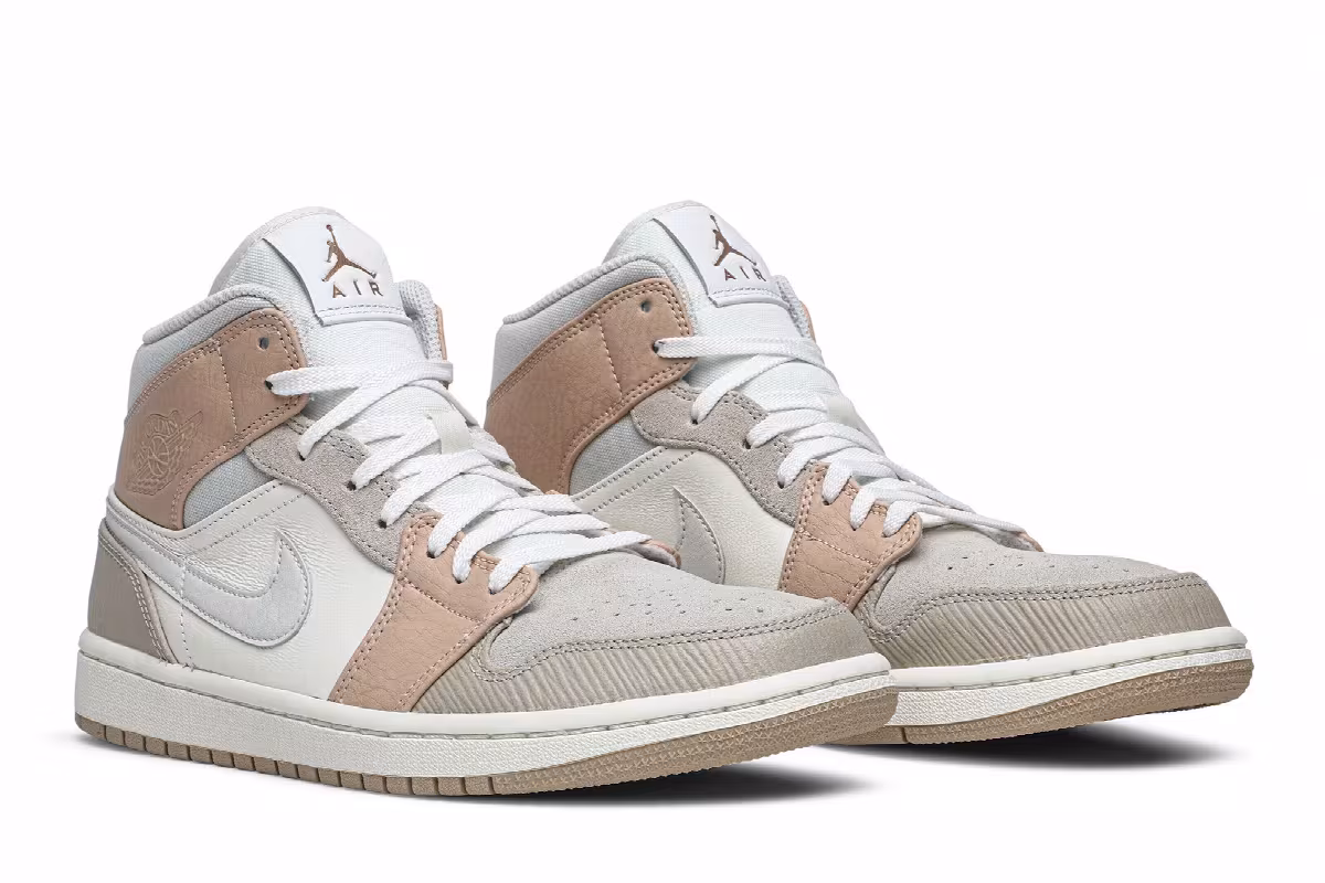 Air Jordan 1 Mid Milan, view 9