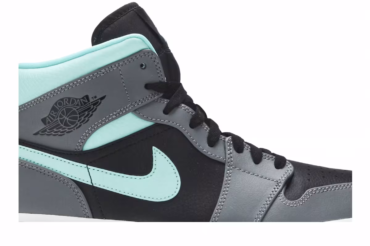 Air Jordan 1 Mid Grey Aqua, view 3