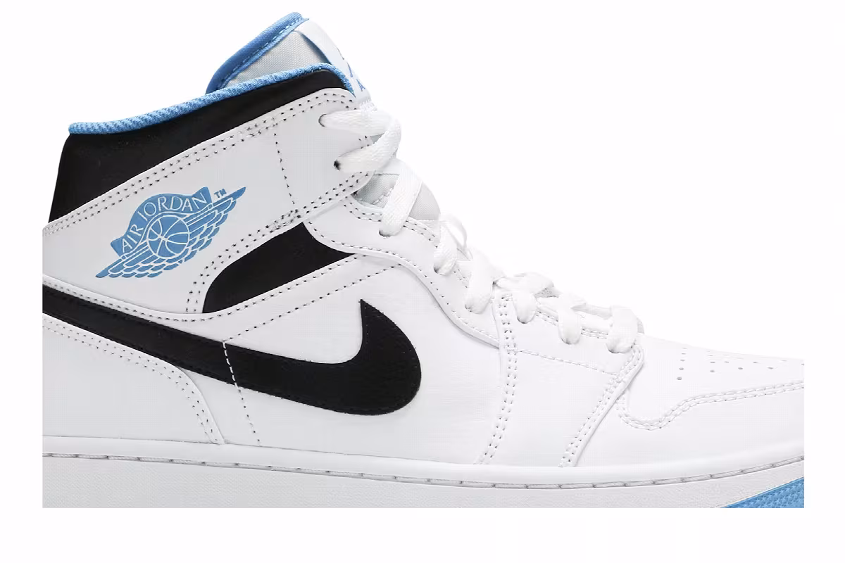 Air Jordan 1 Mid Laser Blue, view 3