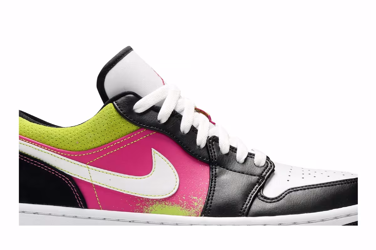 Air Jordan 1 Low Spray Paint, view 3