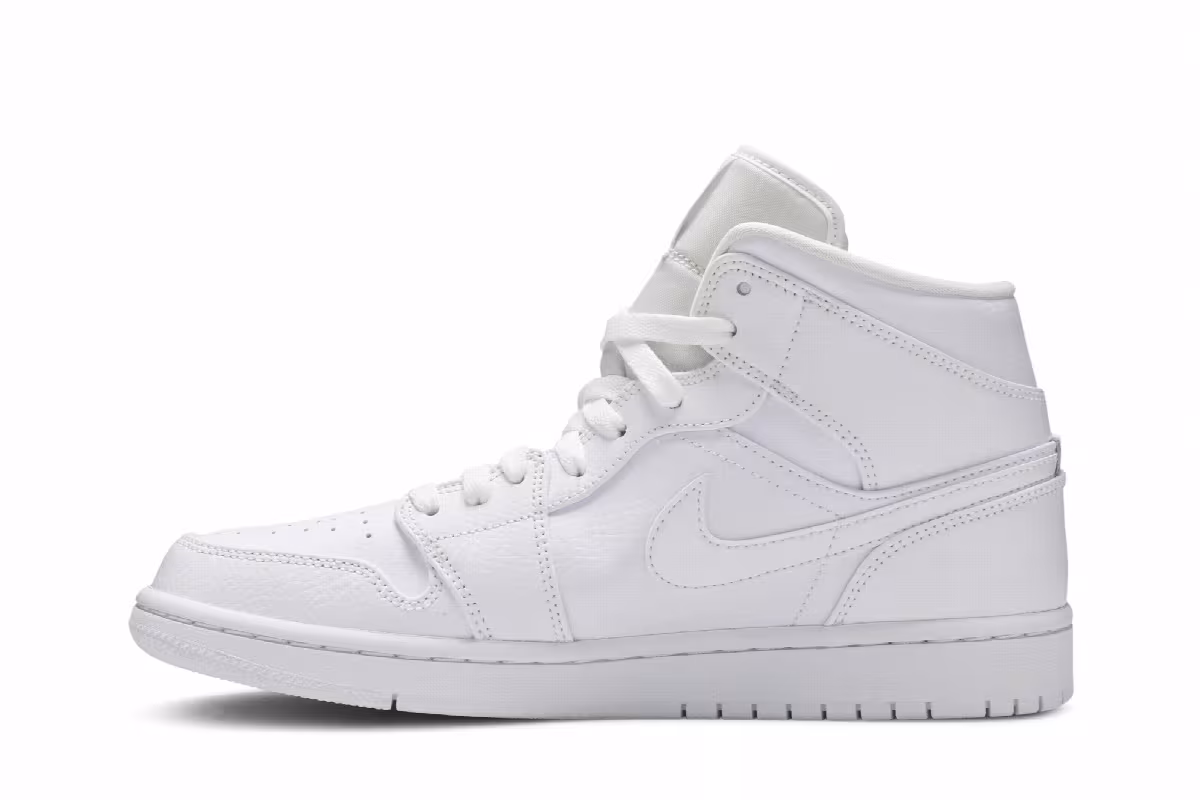 Air Jordan 1 Mid White, view 4