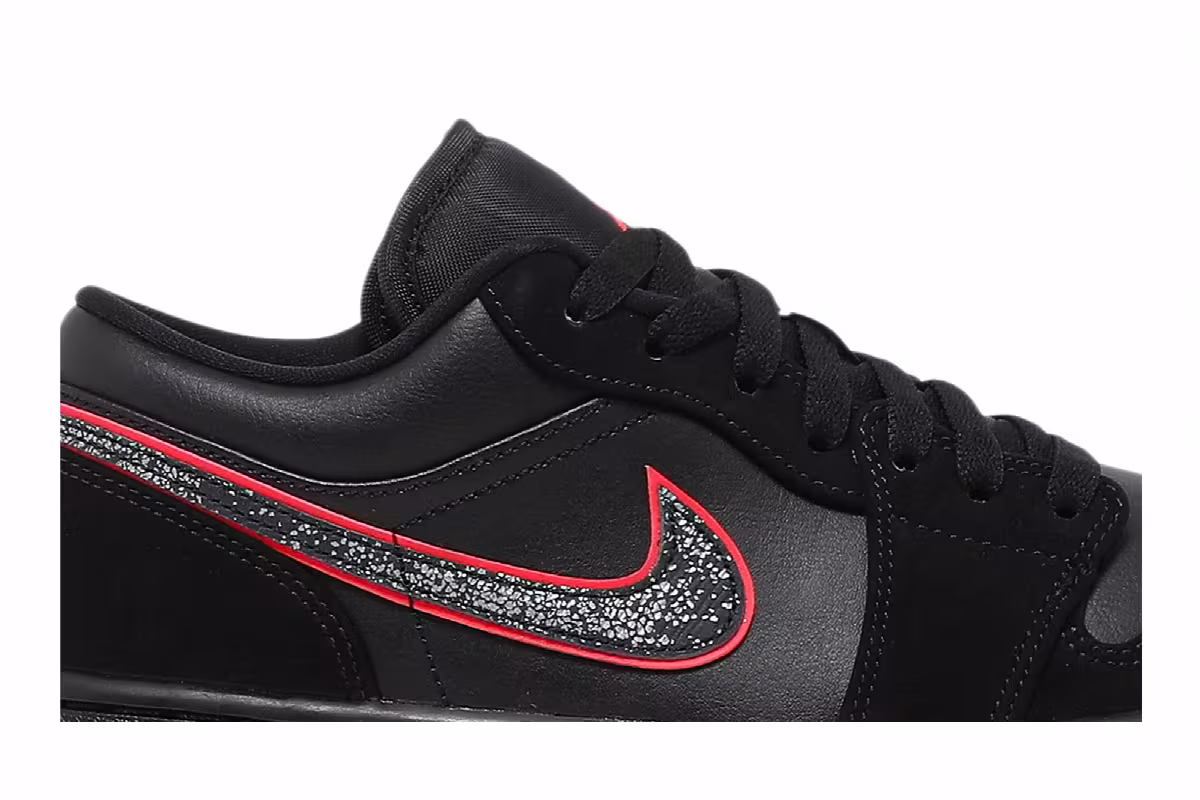 Air Jordan 1 Low Red Orbit, view 3