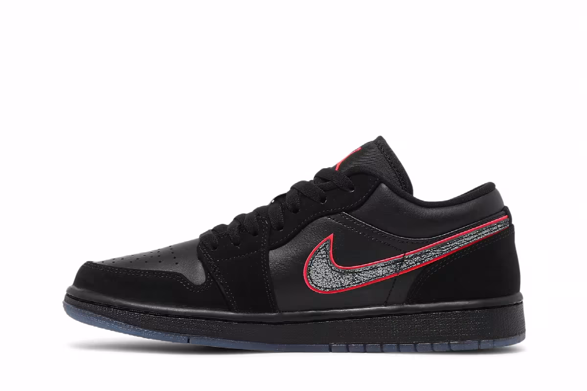Air Jordan 1 Low Red Orbit, view 4