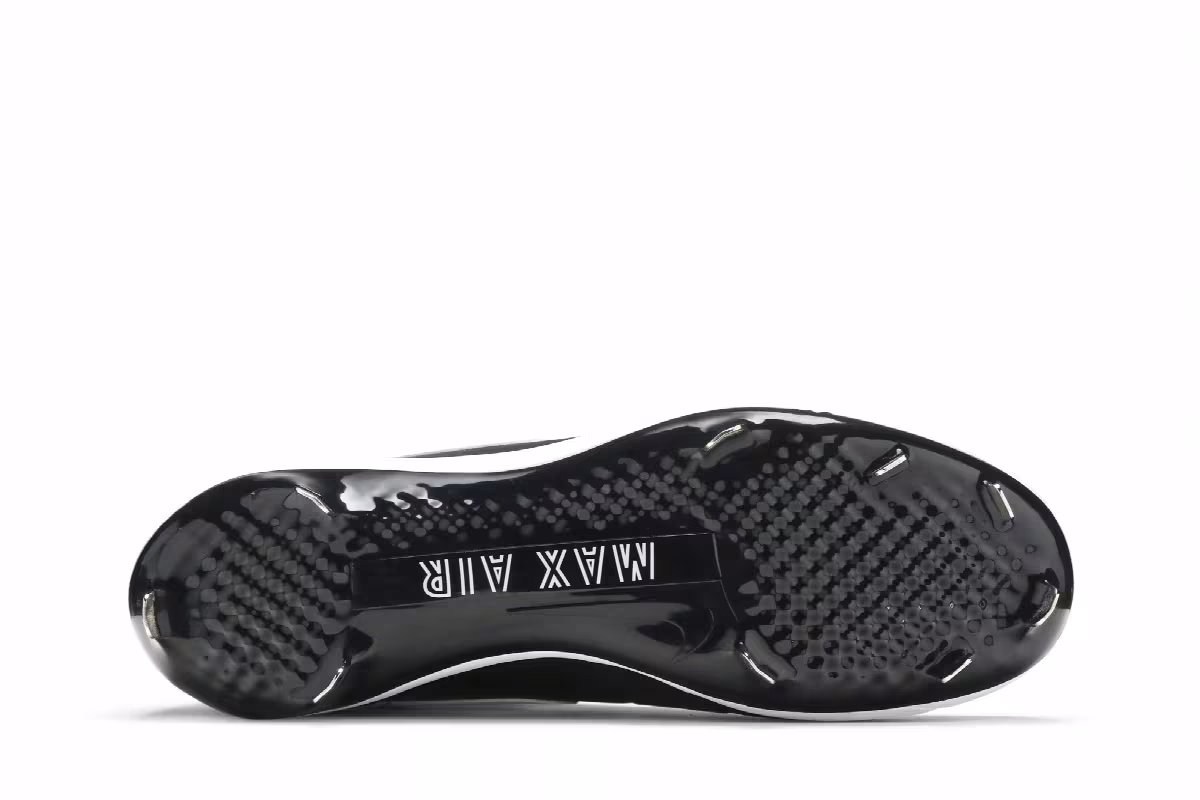 Air Jordan 1 Metal Black White 2020, view 5