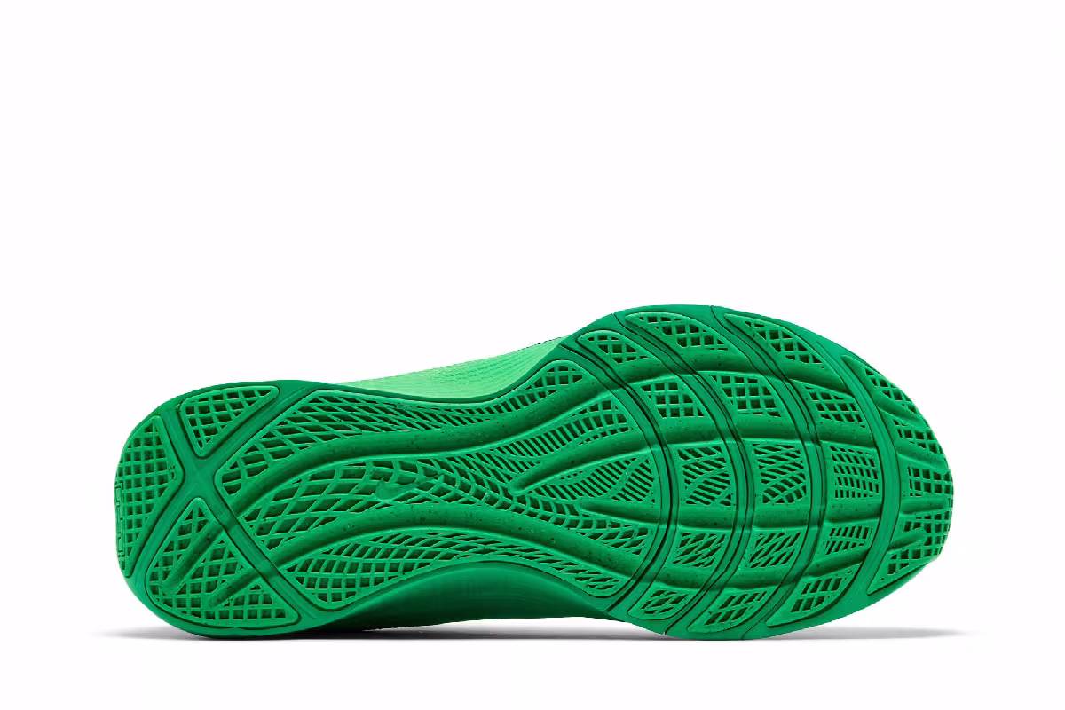 Nike LeBron TR 1 Green Strike, view 5