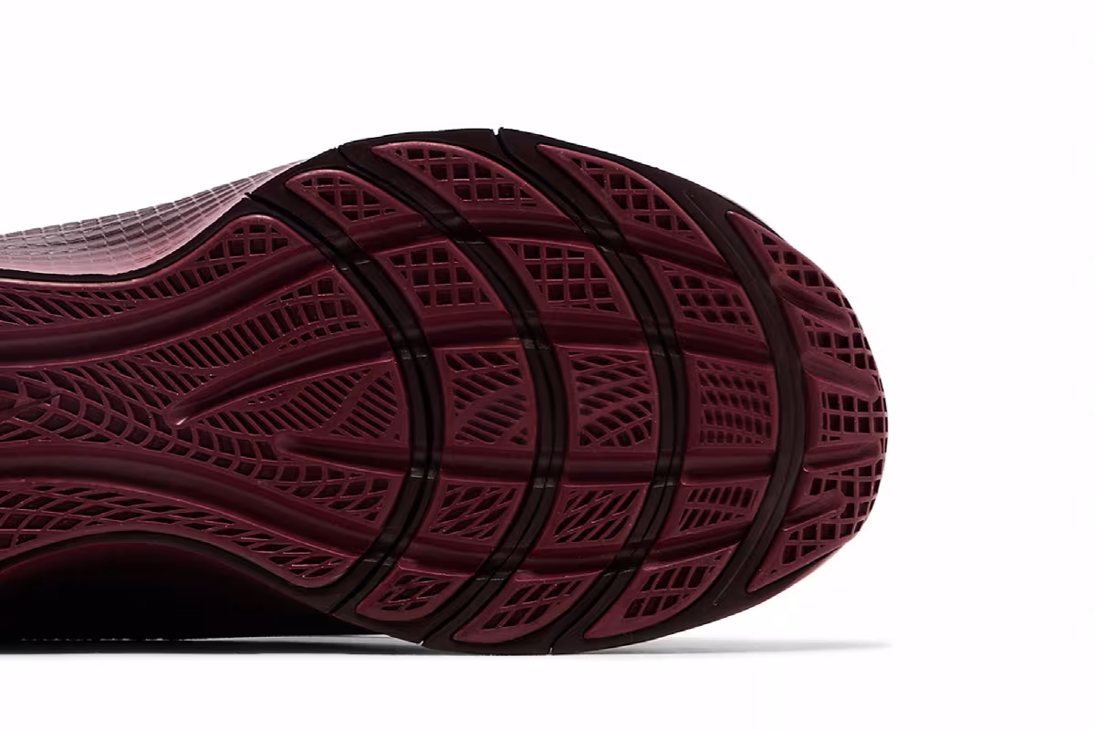 Nike LeBron TR 1 Burgundy Crush, view 6