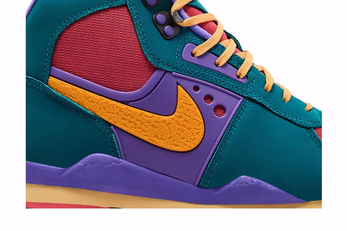 Nike Baltoro Bright Spruce Kumquat, view 3