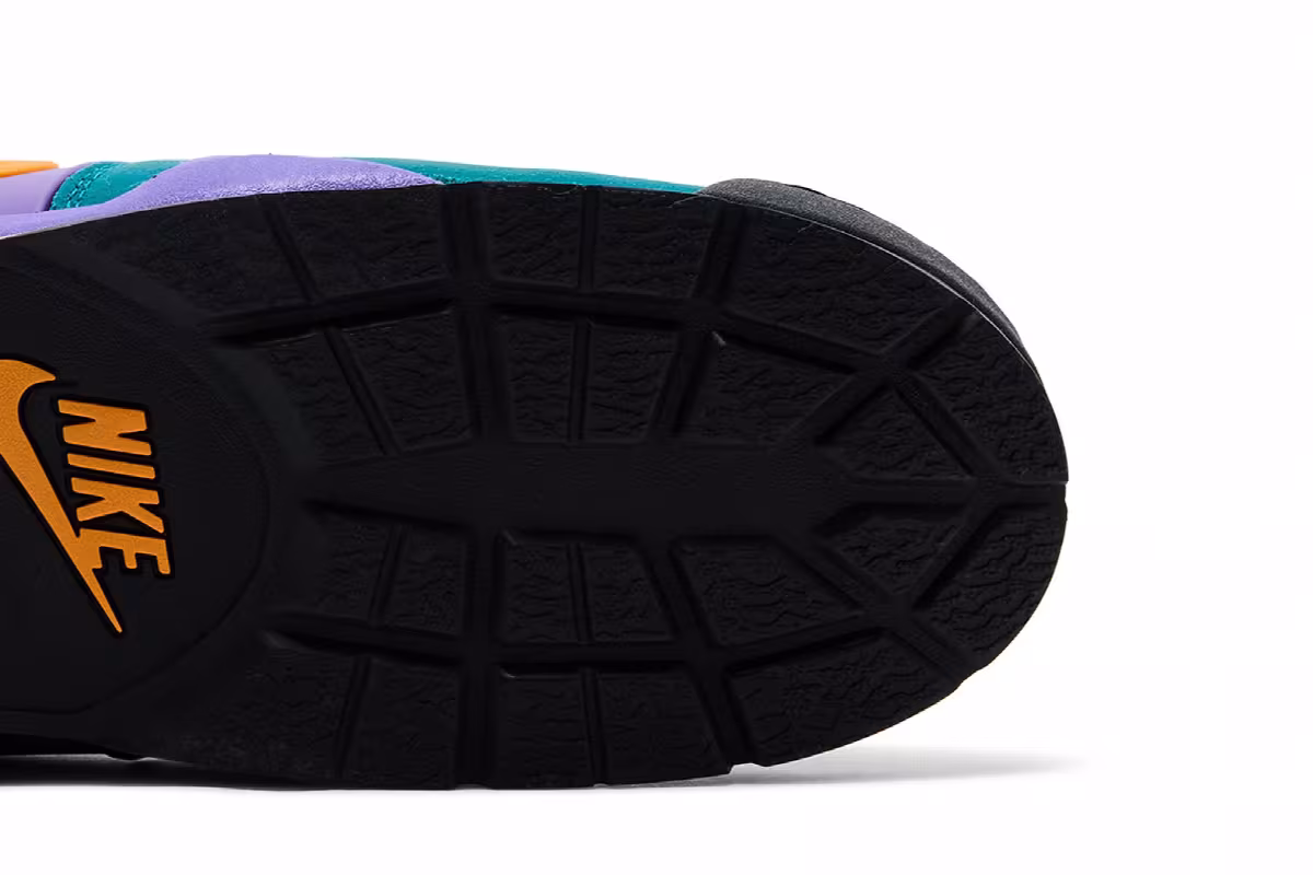 Nike Baltoro Bright Spruce Kumquat, view 6