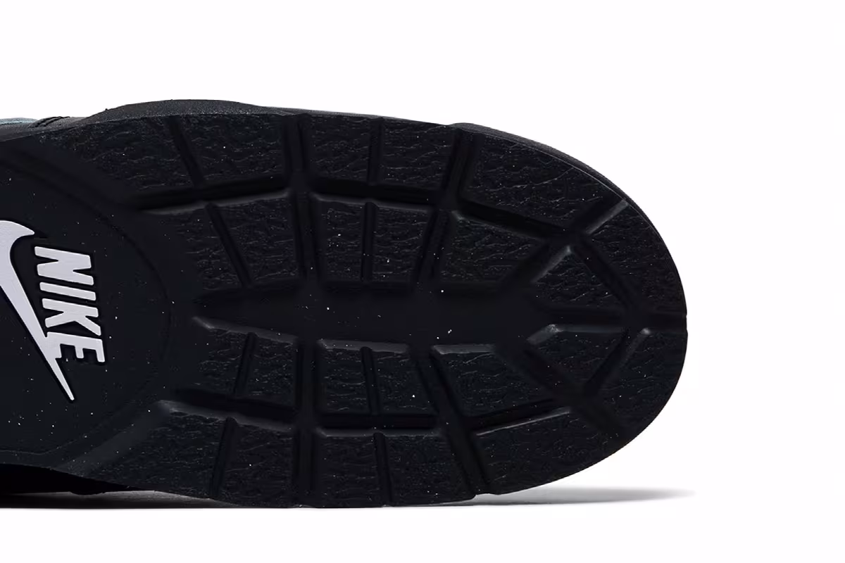 Stussy x Nike Air Baltoro Black White, view 6