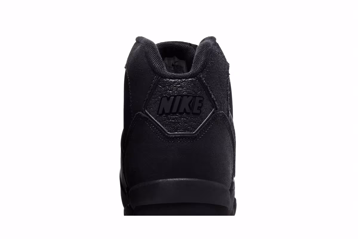 Nike Baltoro Black Metallic Gold, view 8