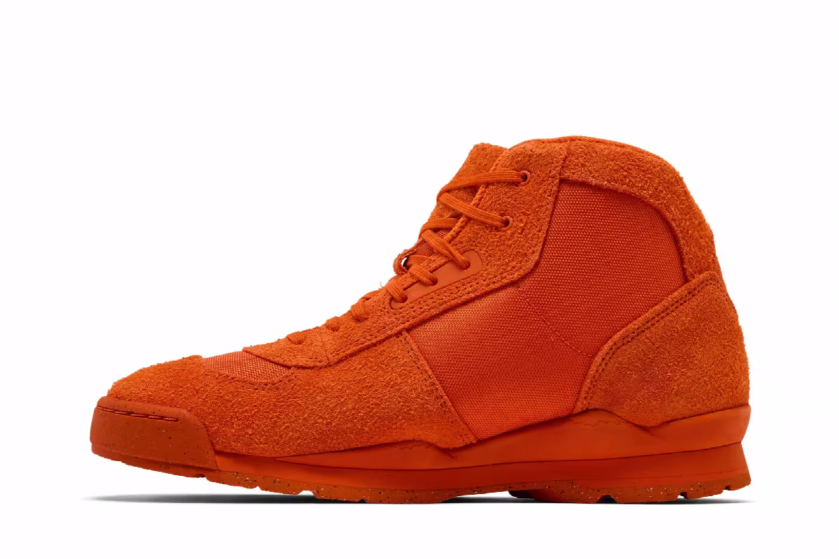 Stussy x Nike Air Baltoro Safety Orange, view 4