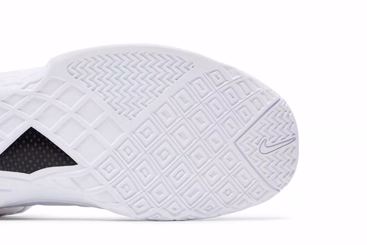 Nike Zoom Kobe 3 Protro Halo, view 6
