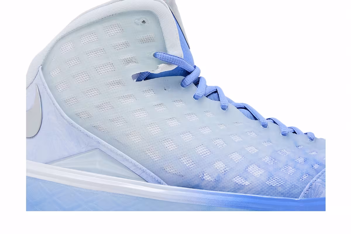 Nike Zoom Kobe 3 Protro Christmas, view 3