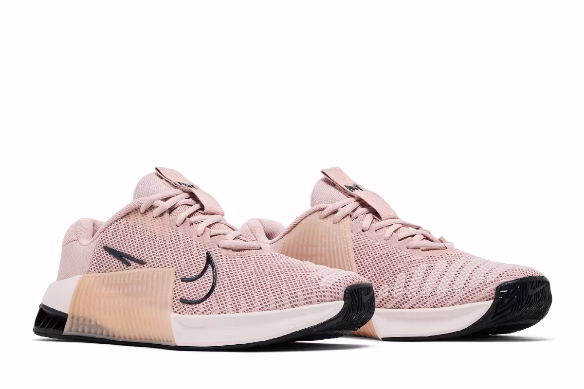 Nike Women's Metcon 9 Premium Pink Oxford, view 9