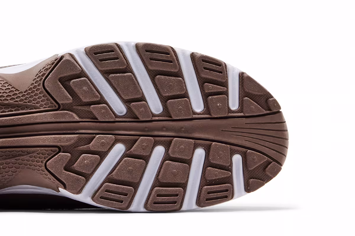 Nike Women's Air Max Portal Mink Brown Light Sand, view 6