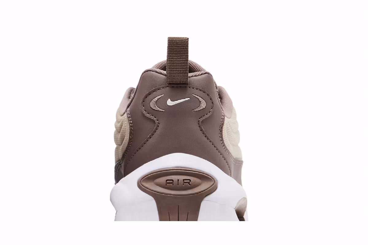 Nike Women's Air Max Portal Mink Brown Light Sand, view 8