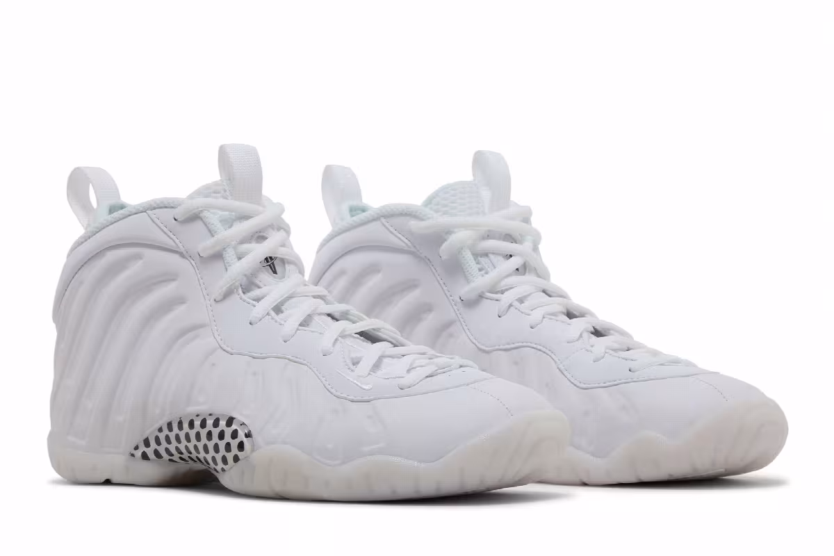 Nike Little Posite One GS Triple White, view 9