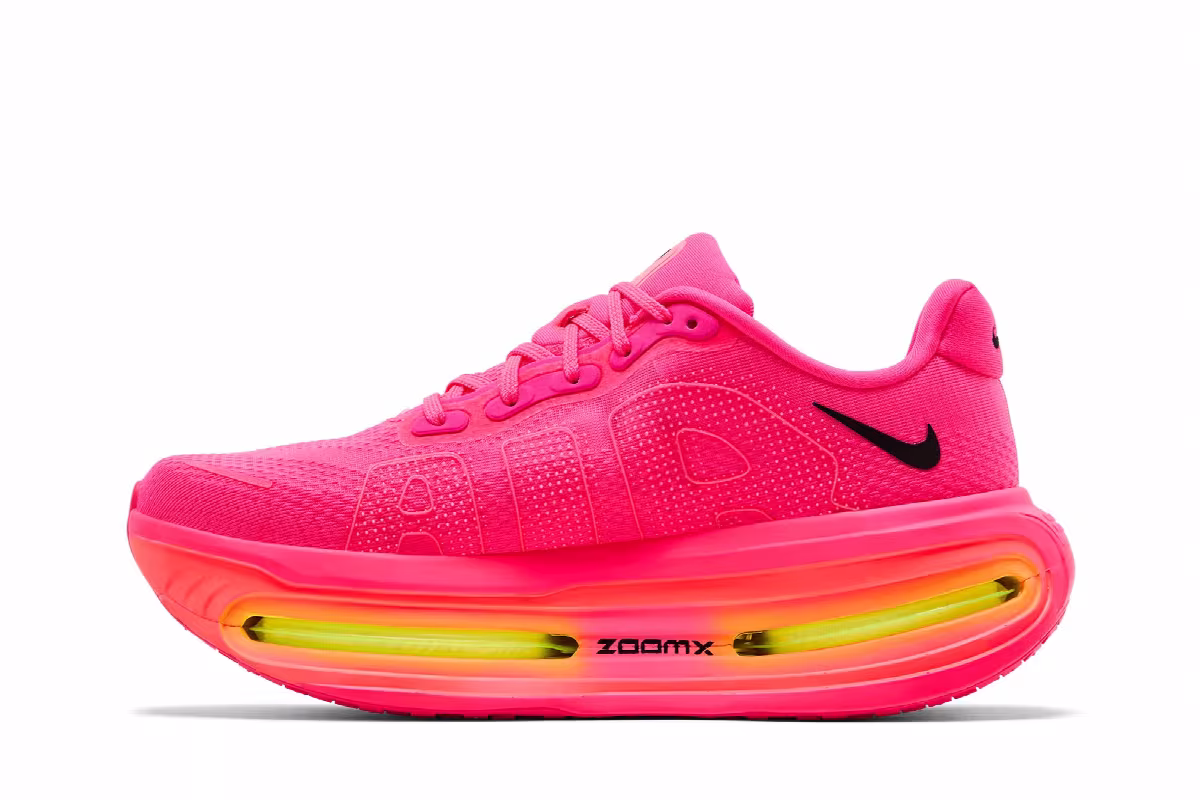 Nike Women's Vomero Premium Hyper Pink, view 4