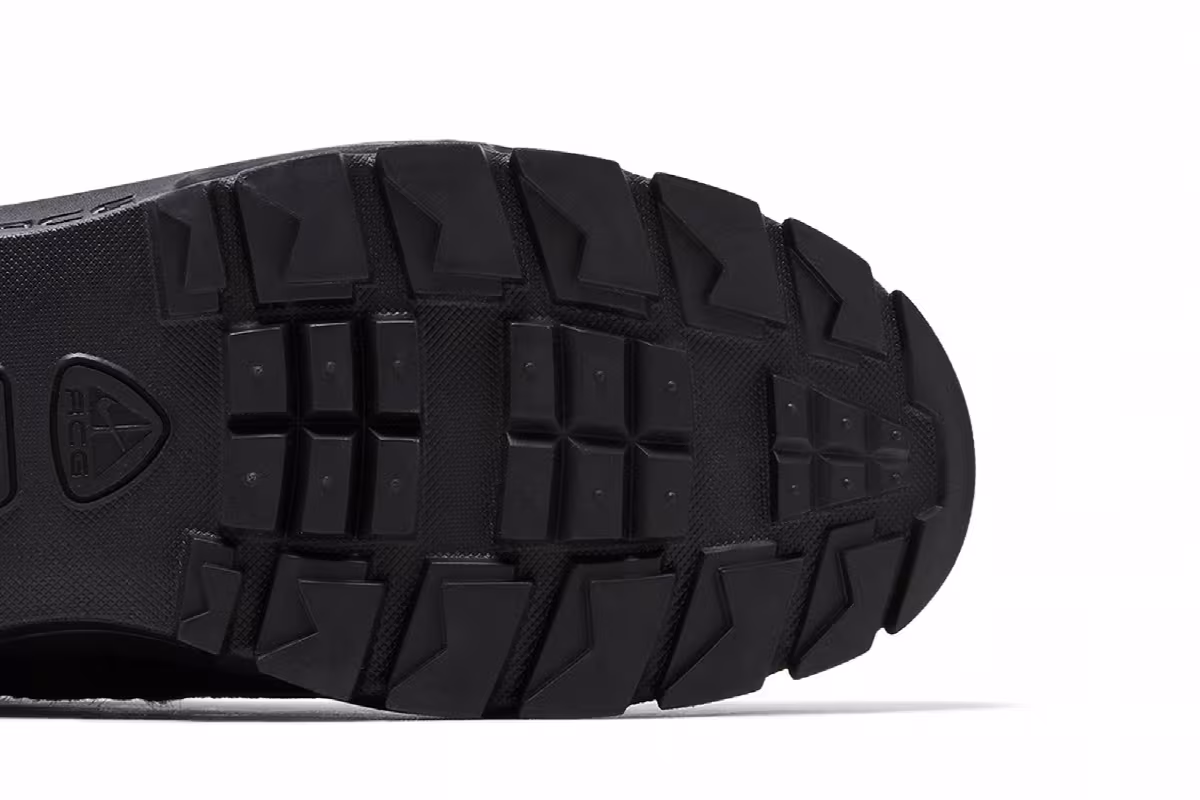 Nike Air Max Goadome Pony Hair Pack - Triple Black, view 6