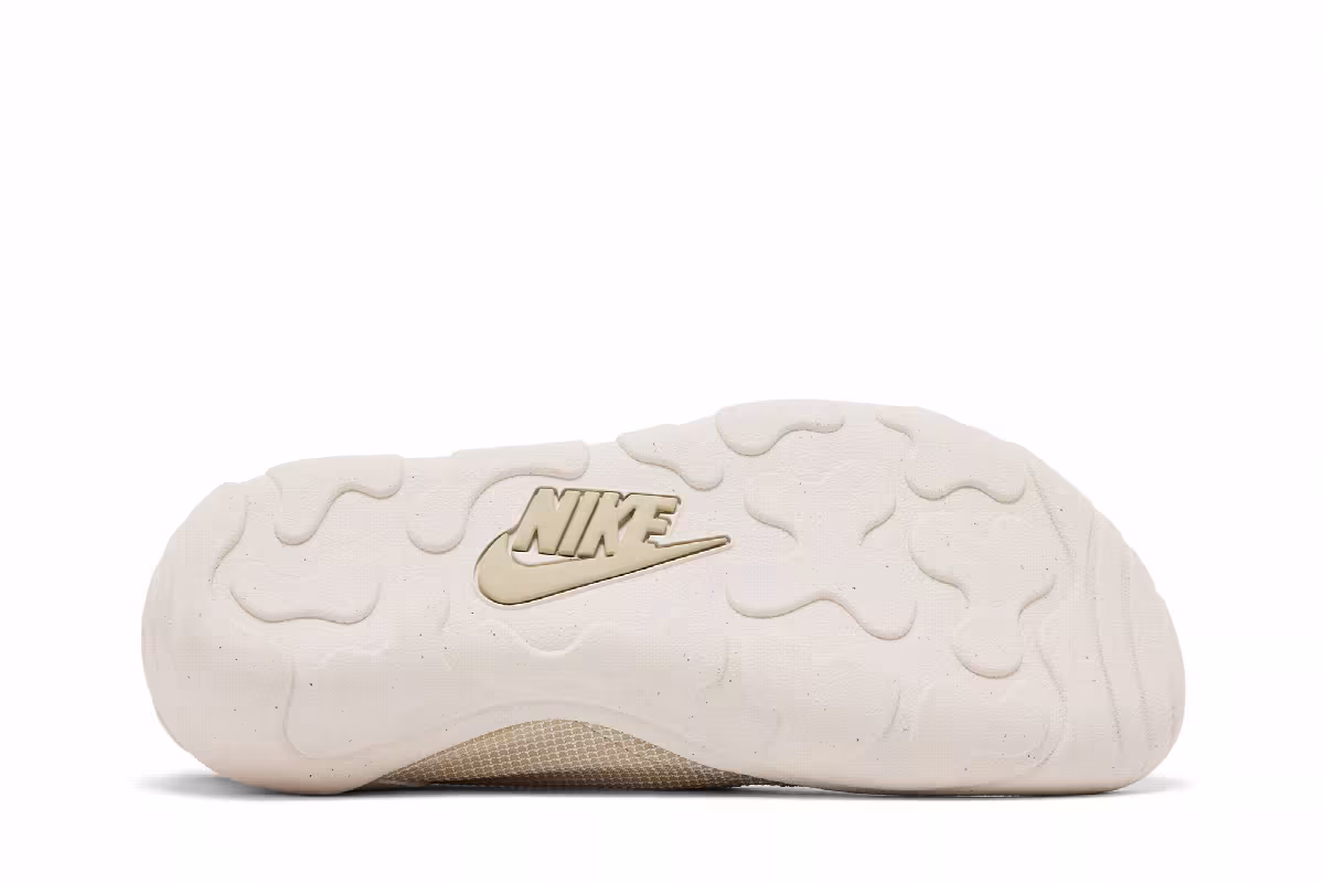 Nike Women's Aqua Turf Light Orewood Brown Desert Khaki, view 5