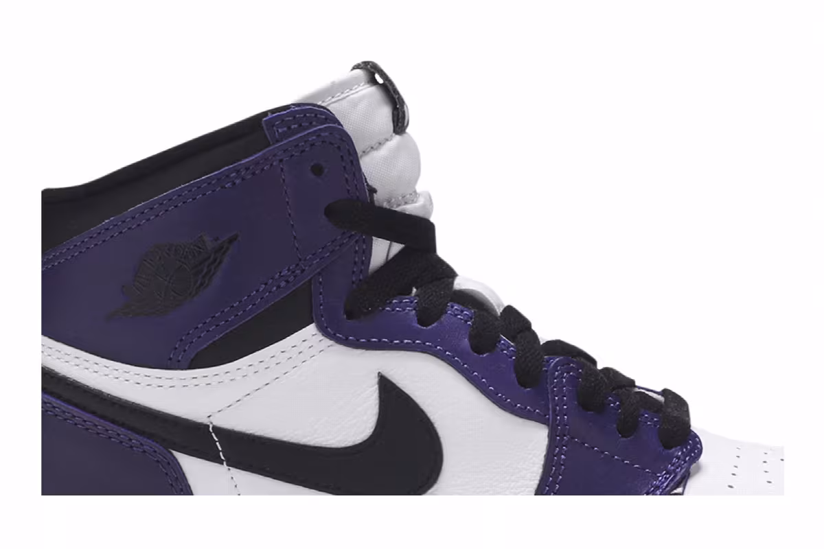 Air Jordan 1 High OG GS Court Purple 2.0, view 3