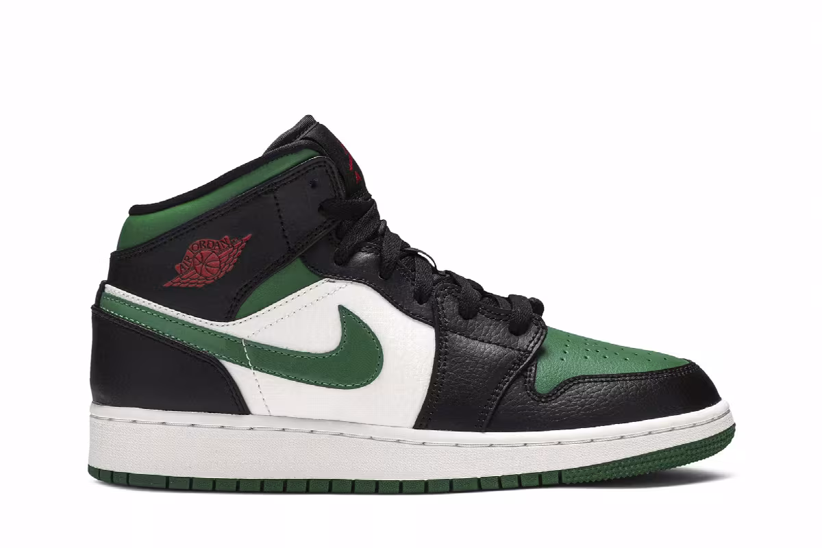 Air Jordan 1 Mid GS Black Pine Green, view 2