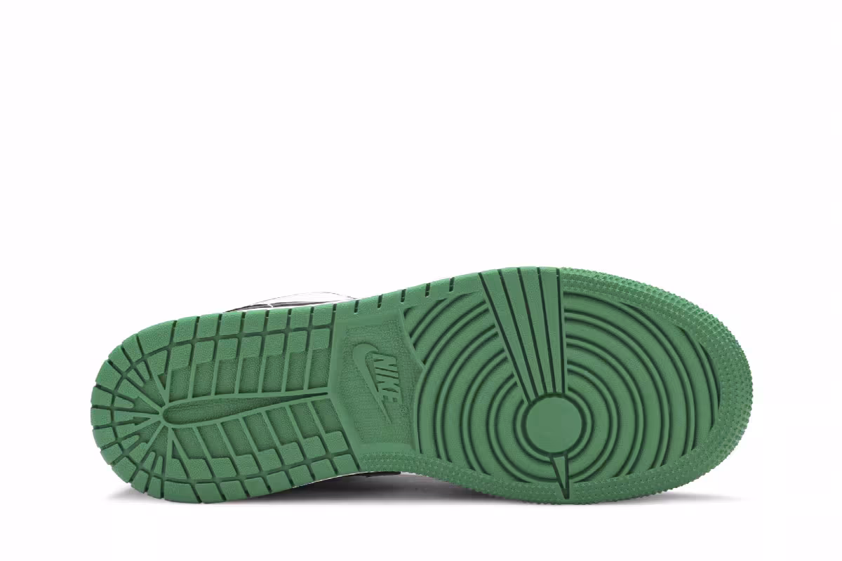 Air Jordan 1 Low GS Pine Green, view 5