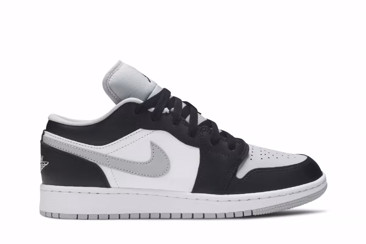 Air Jordan 1 Low GS Smoke Grey, view 2