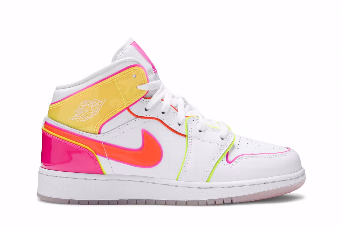 Air Jordan 1 Mid SE GS Edge Glow, view 2