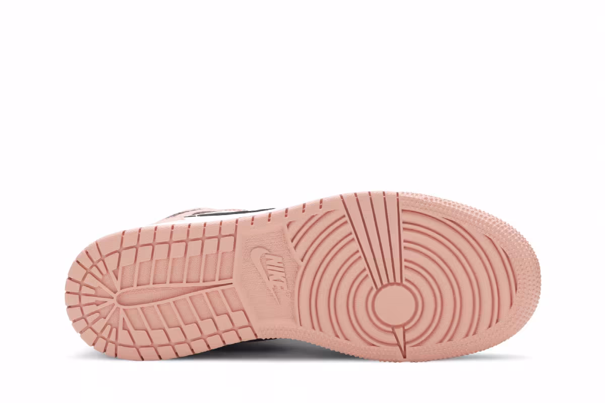 Air Jordan 1 Mid GS Pink Quartz, view 5