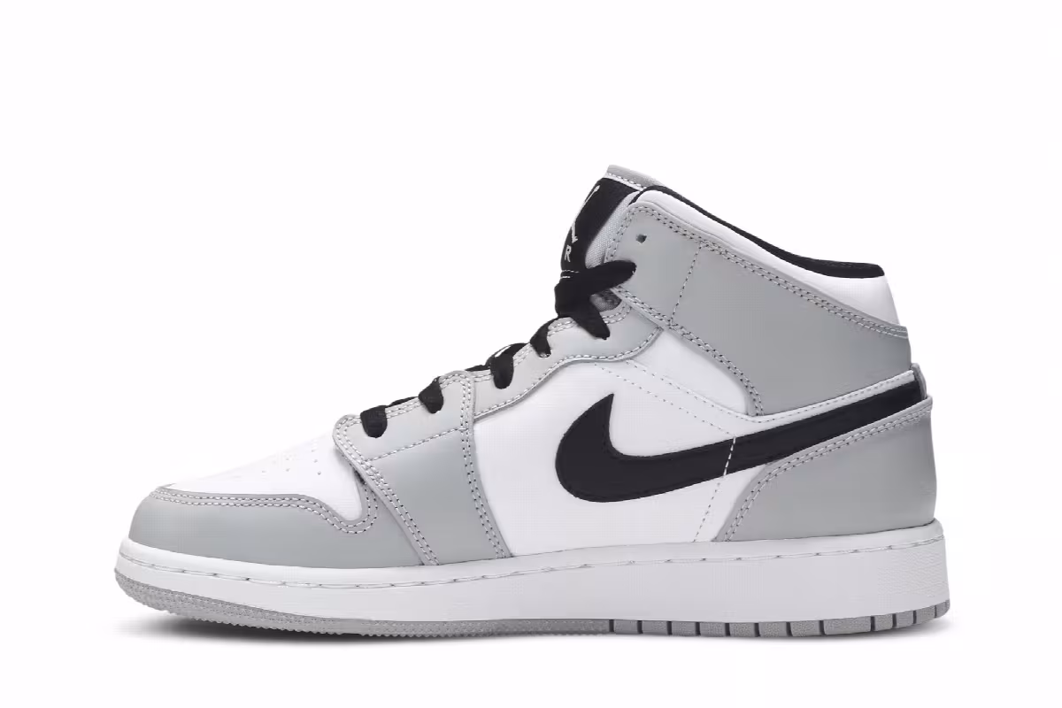 Air Jordan 1 Mid GS Light Smoke Grey, view 4