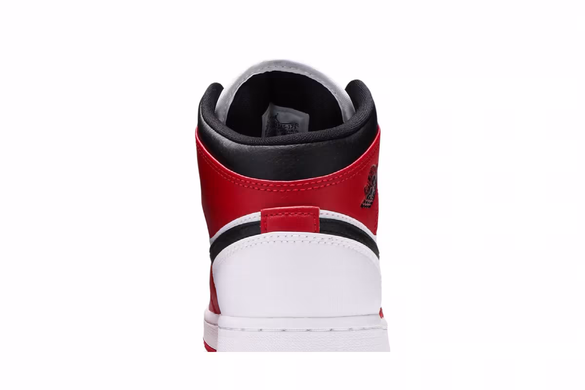 Air Jordan 1 Mid GS Chicago, view 8
