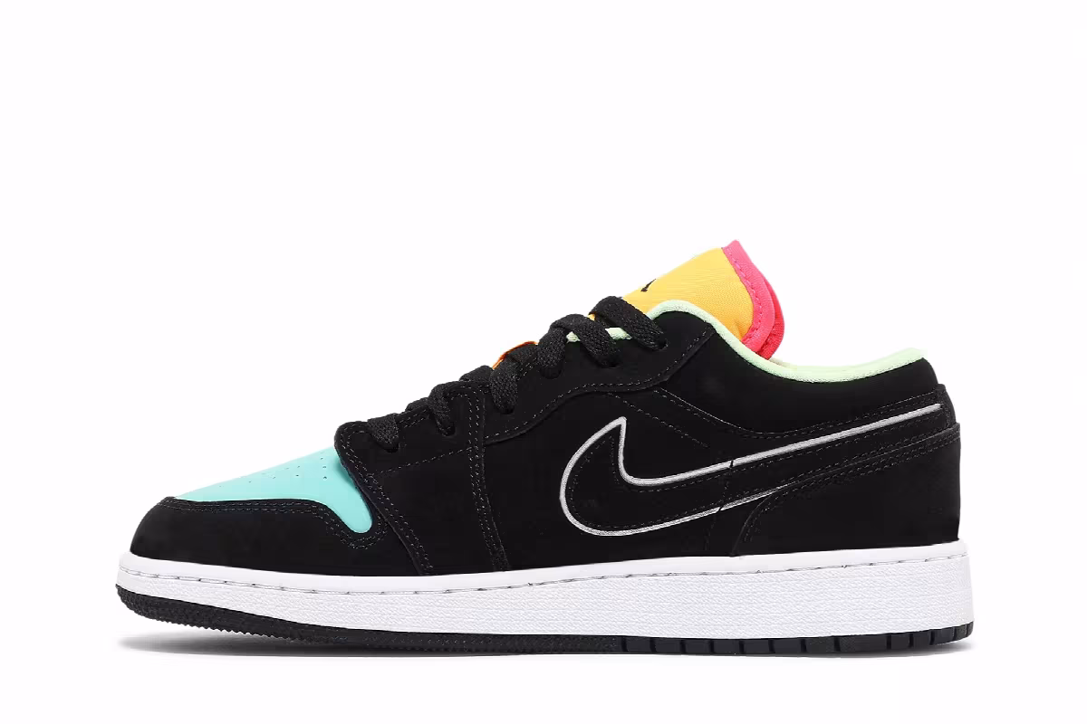 Air Jordan 1 Low SE GS Aurora Green, view 4