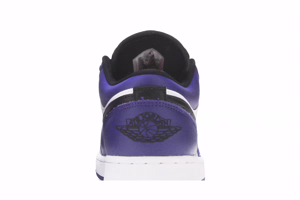 Air Jordan 1 Low GS Court Purple, view 8