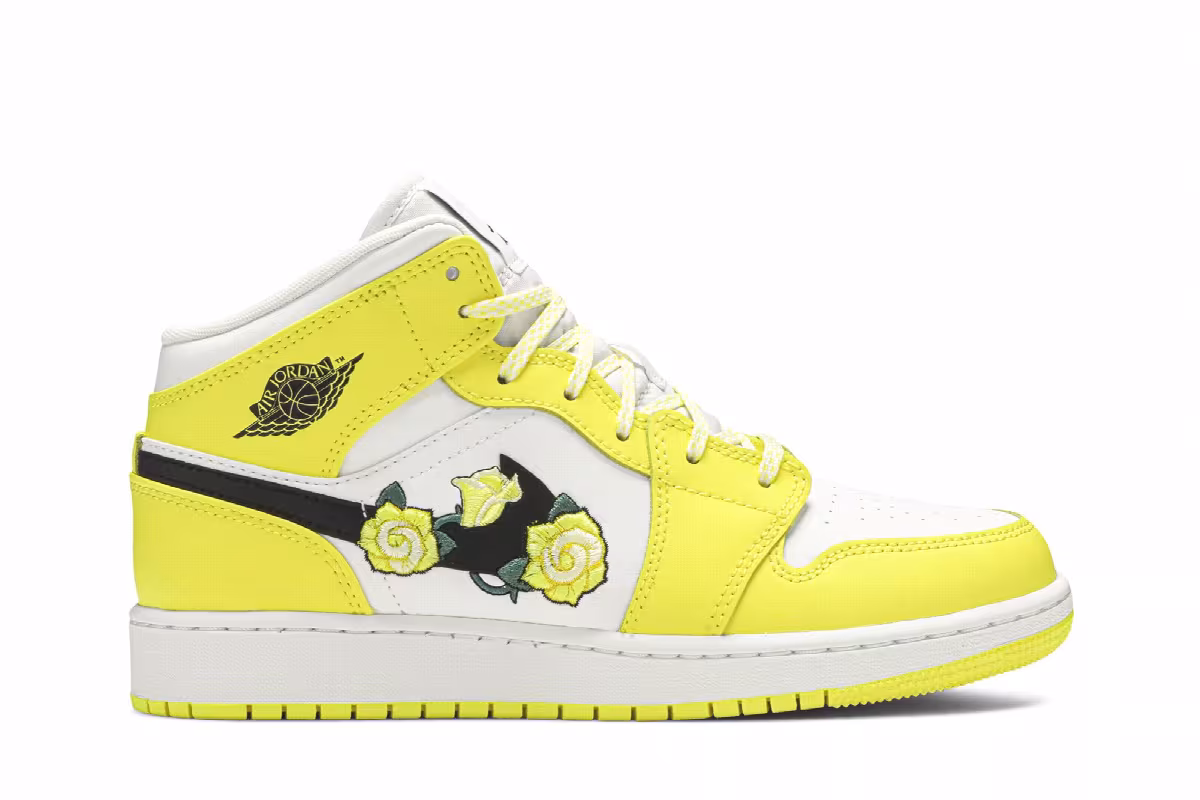 Air Jordan 1 Mid SE GS Rose Patch - Dynamic Yellow, view 2