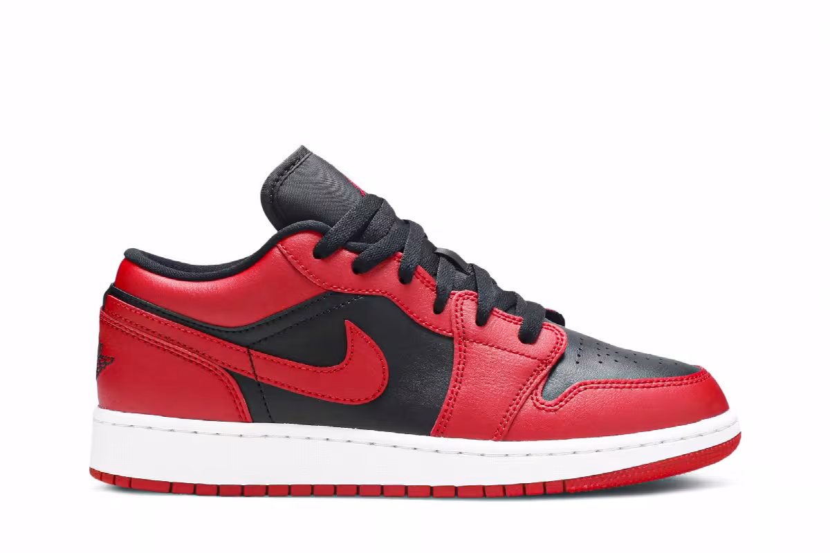 Air Jordan 1 Low GS Reverse Bred, view 2