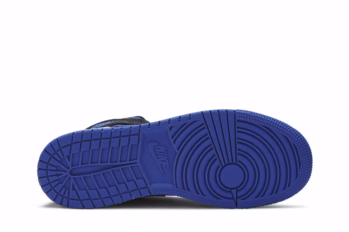 Air Jordan 1 Mid GS Black Hyper Royal, view 5